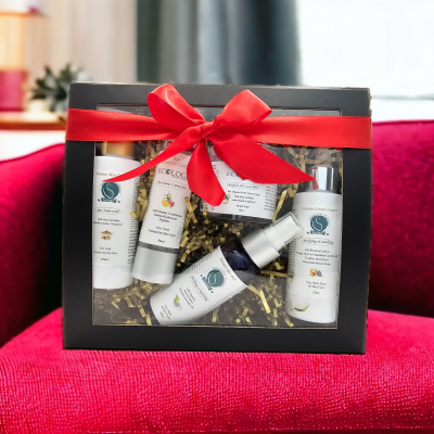 Skin Lift & Moisture Gift Pack